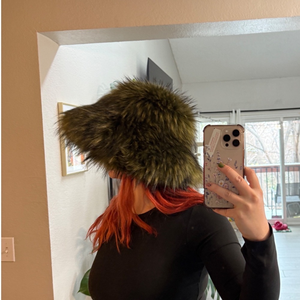 Olive Green Faux Fur Russian Hat Trapper Style Winter‎ Mob Wife Aesthetic